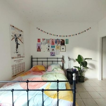 City Colorful Flat Montpellier Exterior photo